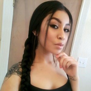 Meet your Posher, Ariana